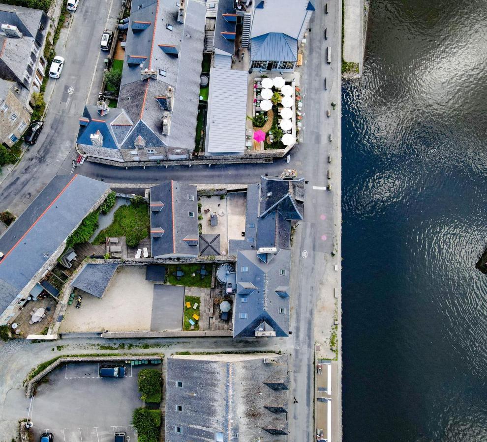 Au Fil De L'Eau - Le Bord De Rance Apartment ดีน็อง ภายนอก รูปภาพ
